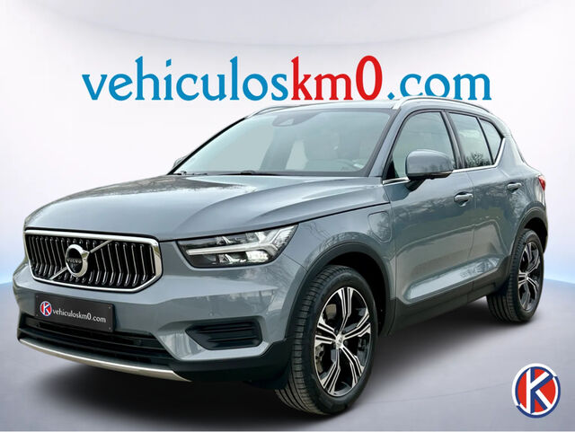 VOLVO XC40 (T5 Twin Recharge Inscription Auto 193 kW (262 CV)) en Madrid
