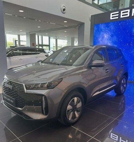 EBRO s400 (1.5 DHE E-CVT Excellence FWD) en Madrid