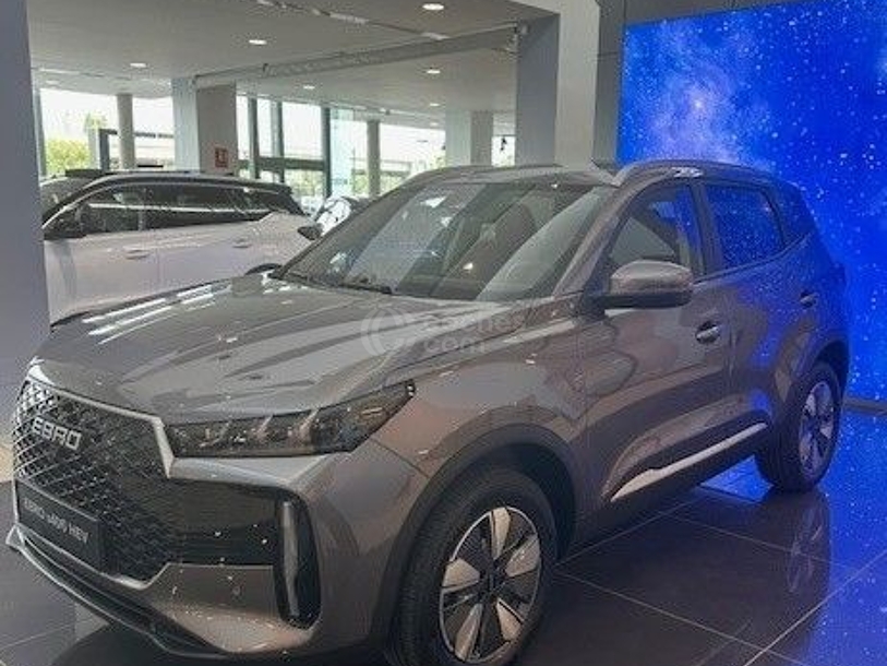 Foto del EBRO s400 1.5 DHE E-CVT Excellence FWD