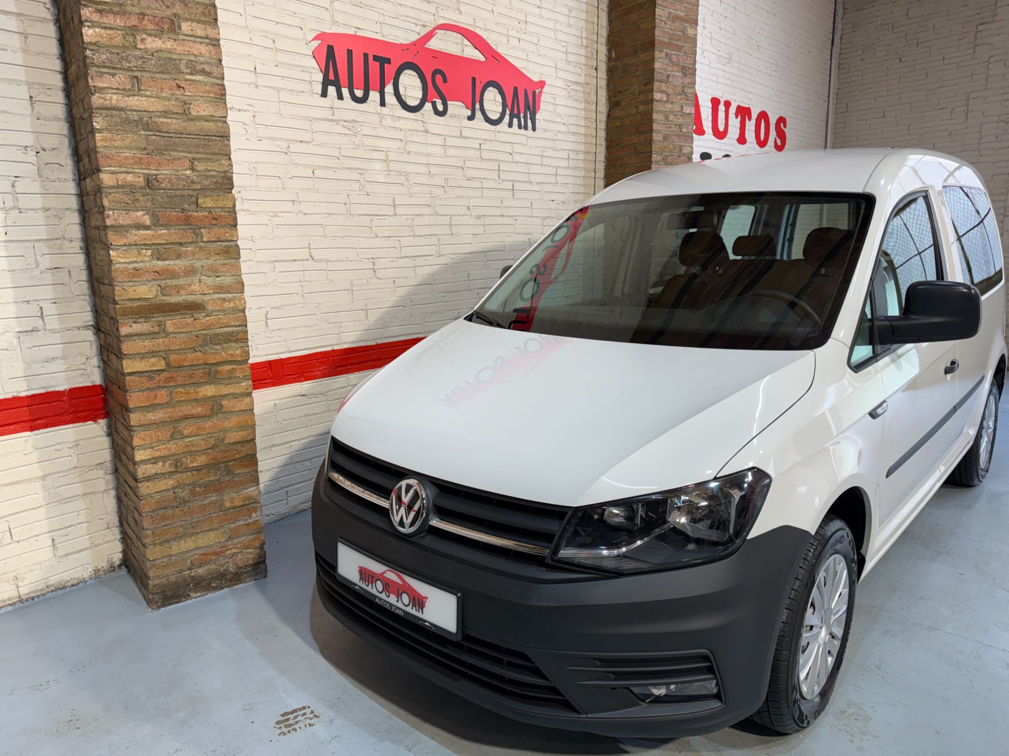Foto del VOLKSWAGEN Caddy 2.0TDI Kombi 55kW