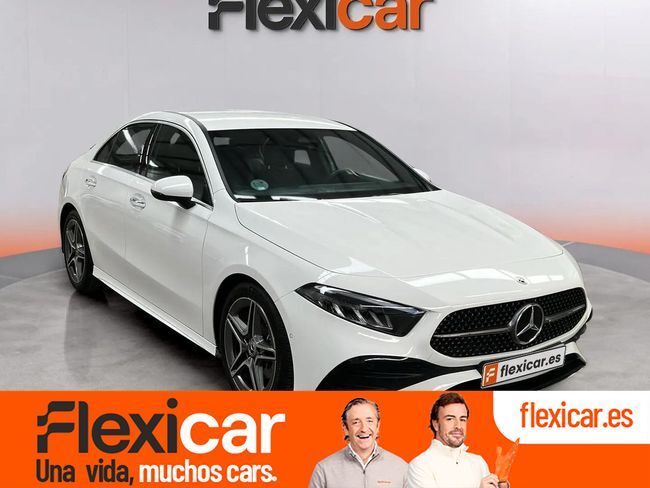 MERCEDES Clase A (A 180 d Sedán) en Málaga