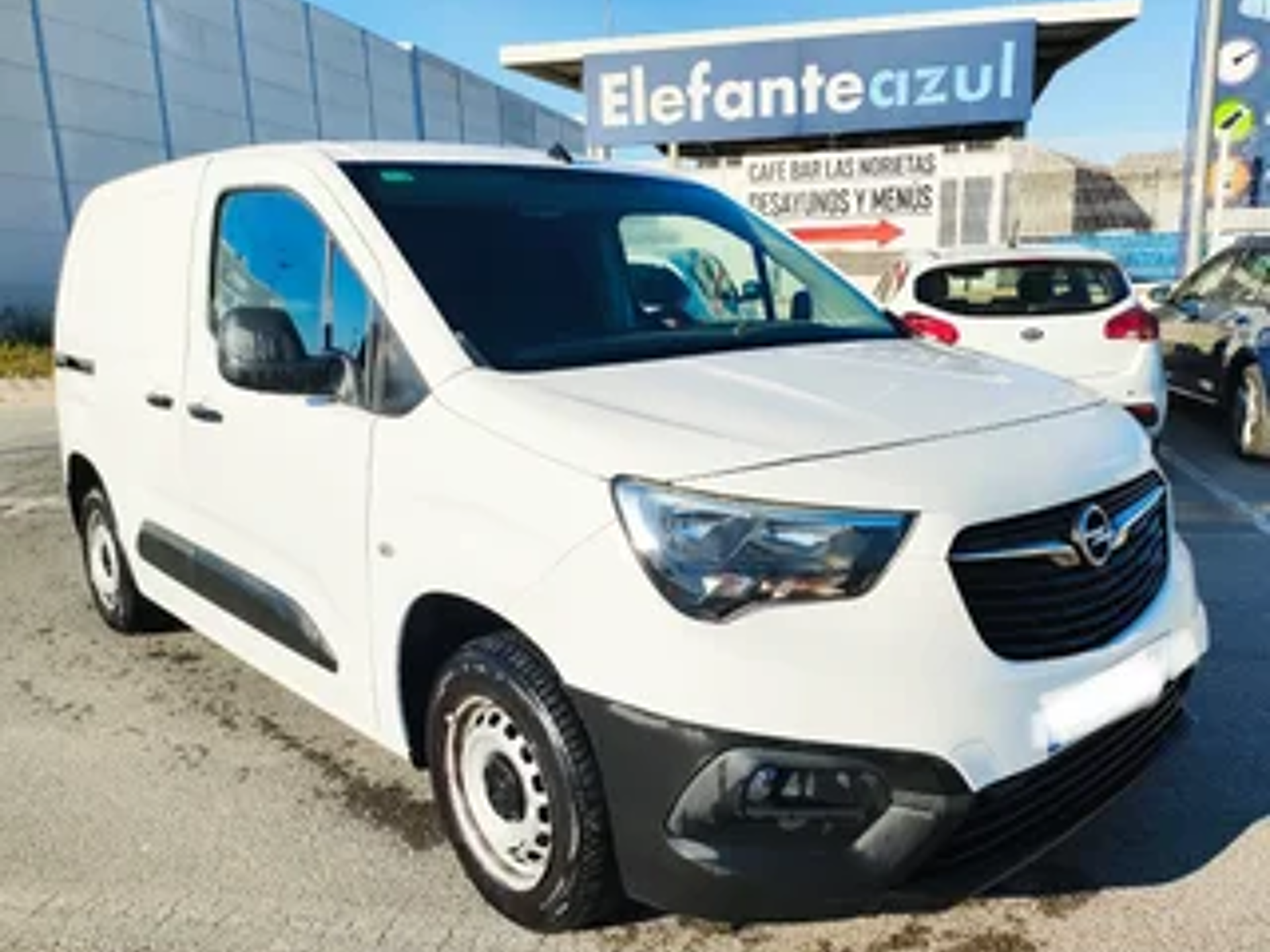 Imagen 2 de OPEL Combo