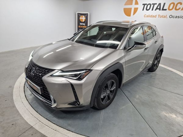 Foto del LEXUS UX 250h Business 4WD