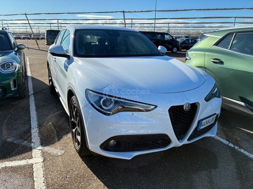 Foto del ALFA ROMEO Stelvio 2.2 Sprint RWD 190 Aut.