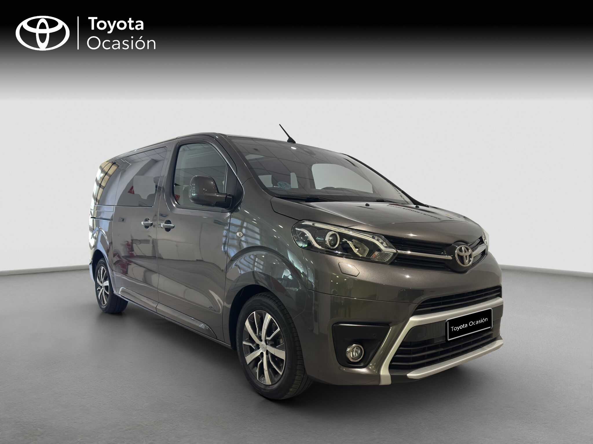 Foto del TOYOTA Proace Verso Family Medio 2.0D 8pl. Advance+Pack 150