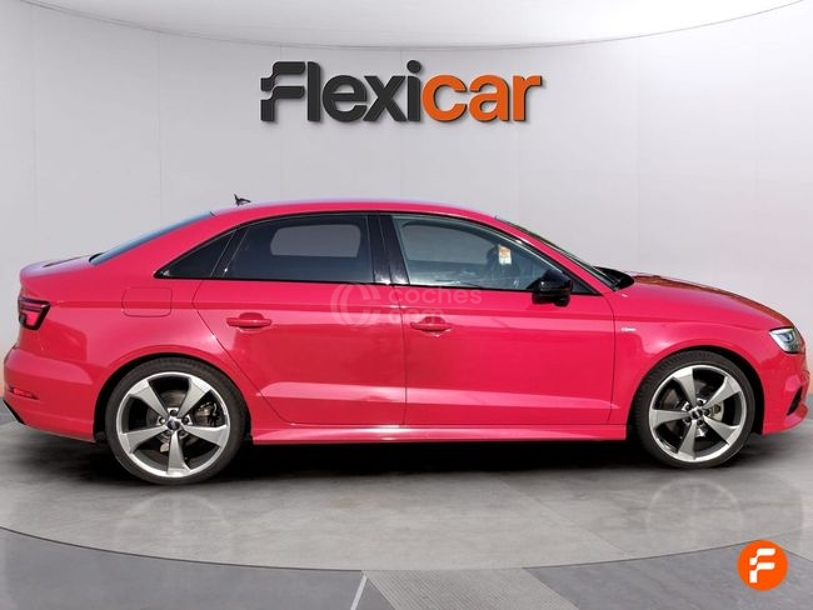 Foto del AUDI A3 Sedán 35 TDI S line S tronic 110kW