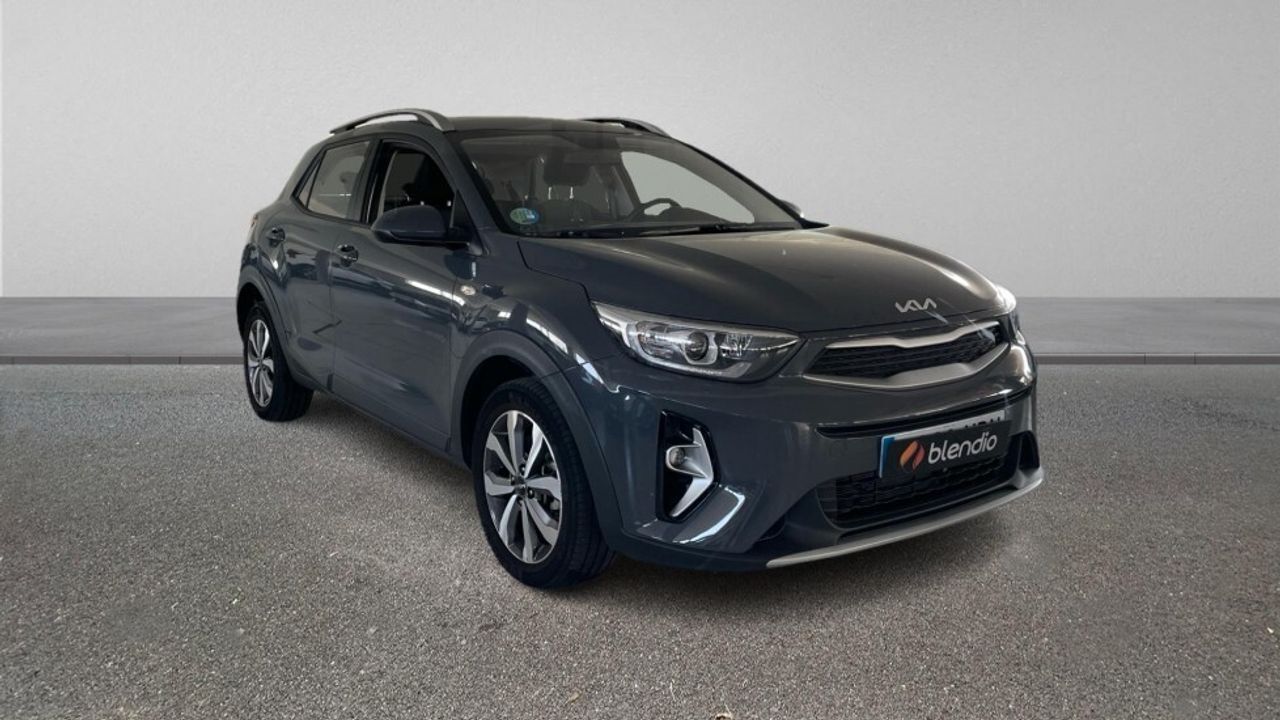 Foto del KIA Stonic 1.0 T-GDi MHEV iMT Concept Plus 100