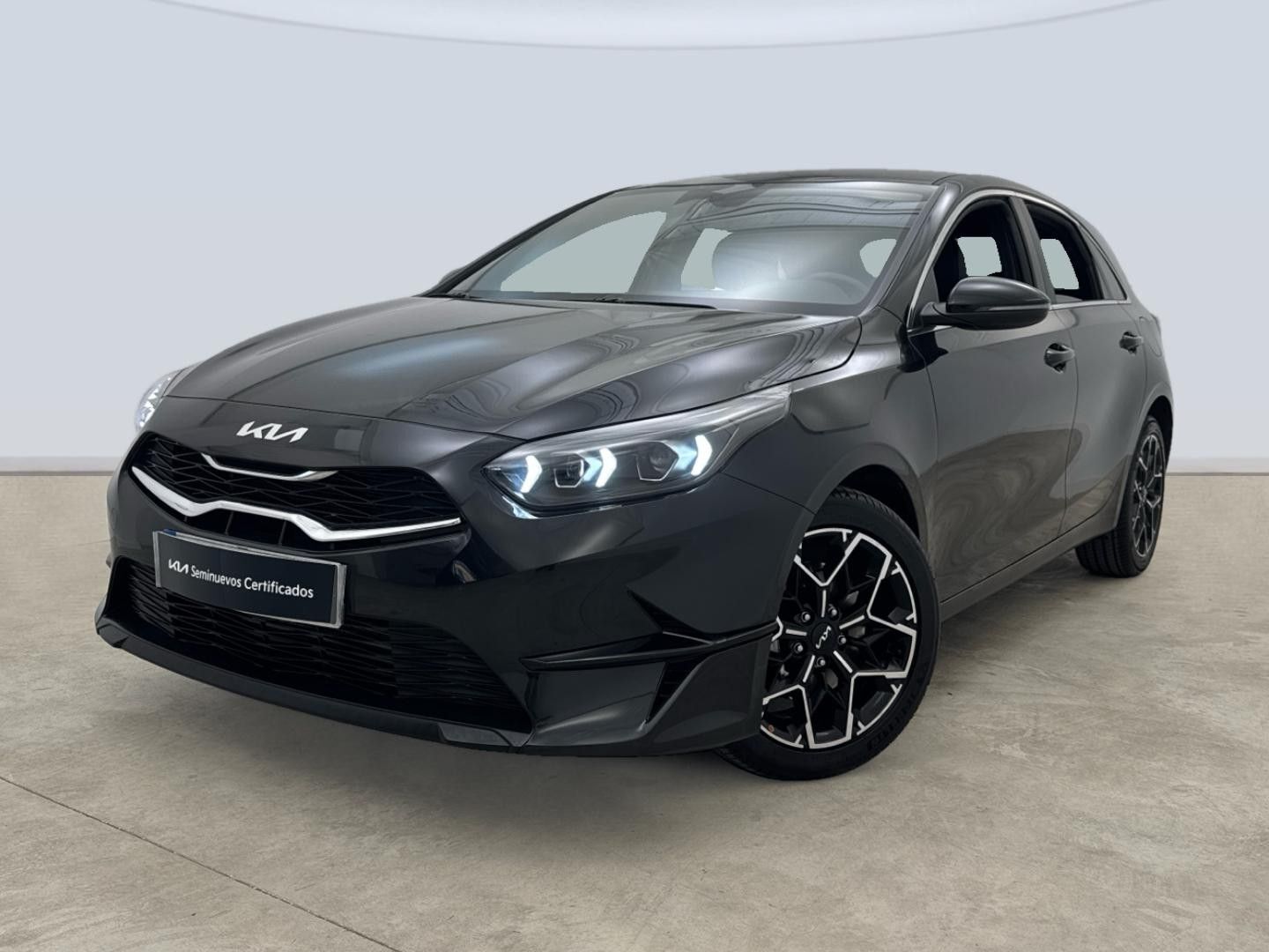 KIA Ceed (1.0 MHEV Style Edition DCT 74 kW (100 CV)) en Tarragona