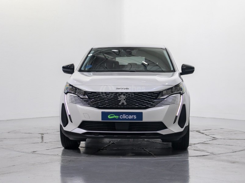 Foto del PEUGEOT 3008 HYB PHEV 180 Allure Pack e-EAT8