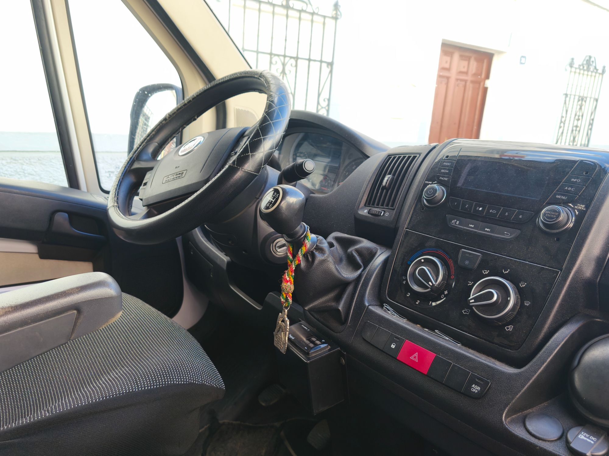 Foto del FIAT Ducato Fg. Maxi 35 2.3Mjt LPEGR Ex.L T.A 95kW