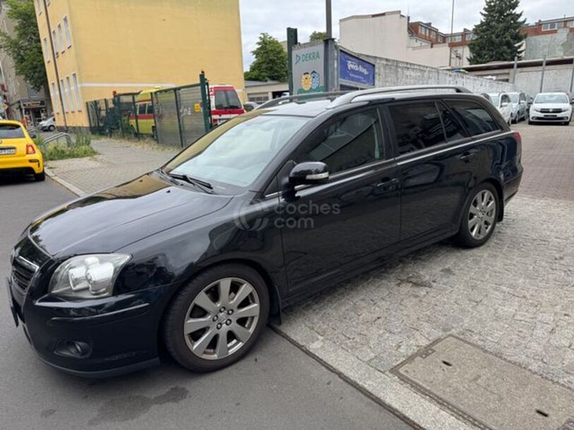 Foto del TOYOTA Avensis Wagon 2.0D-4D Sol