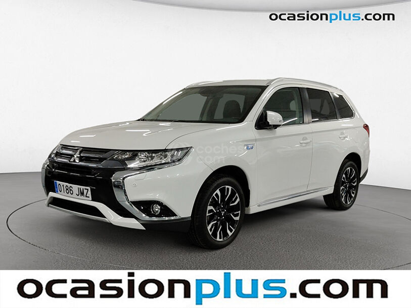 Foto del MITSUBISHI Outlander PHEV Kaiteki 4WD