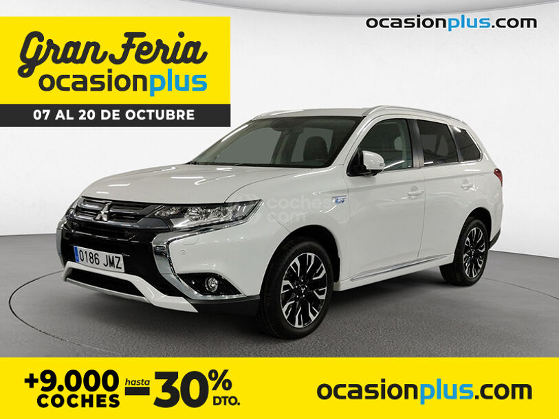 Foto del MITSUBISHI Outlander PHEV Kaiteki 4WD