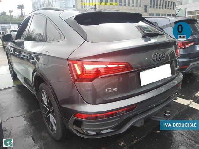 Foto del AUDI Q5 55 TFSIe Black line quattro-ultra S tronic