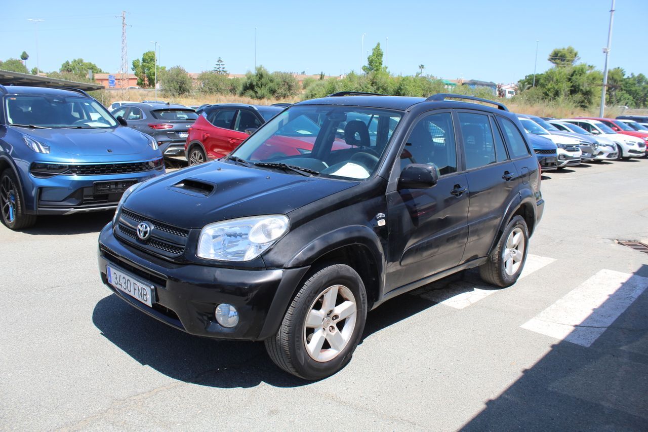 TOYOTA RAV-4 (2.0 D4-D Executive 4X4) en Madrid