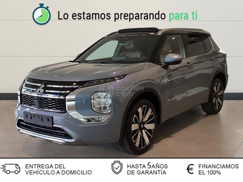 Foto del MITSUBISHI Outlander PHEV Kaiteki+ 4WD