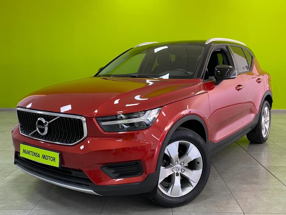 VOLVO XC40 (Business Plus T3 1.5 163CV Auto) en Málaga