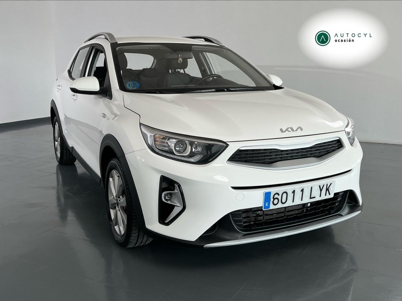 KIA Stonic (1.0 T-GDi 74kW MHEV iMT Concept Plus) en Valladolid