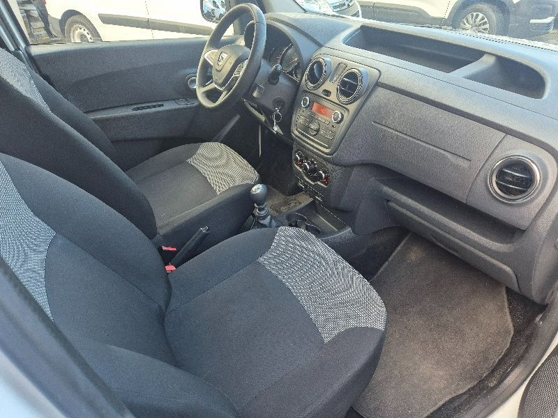 Foto del DACIA Dokker Comercial 1.5Blue dCi Essential N1 70kW