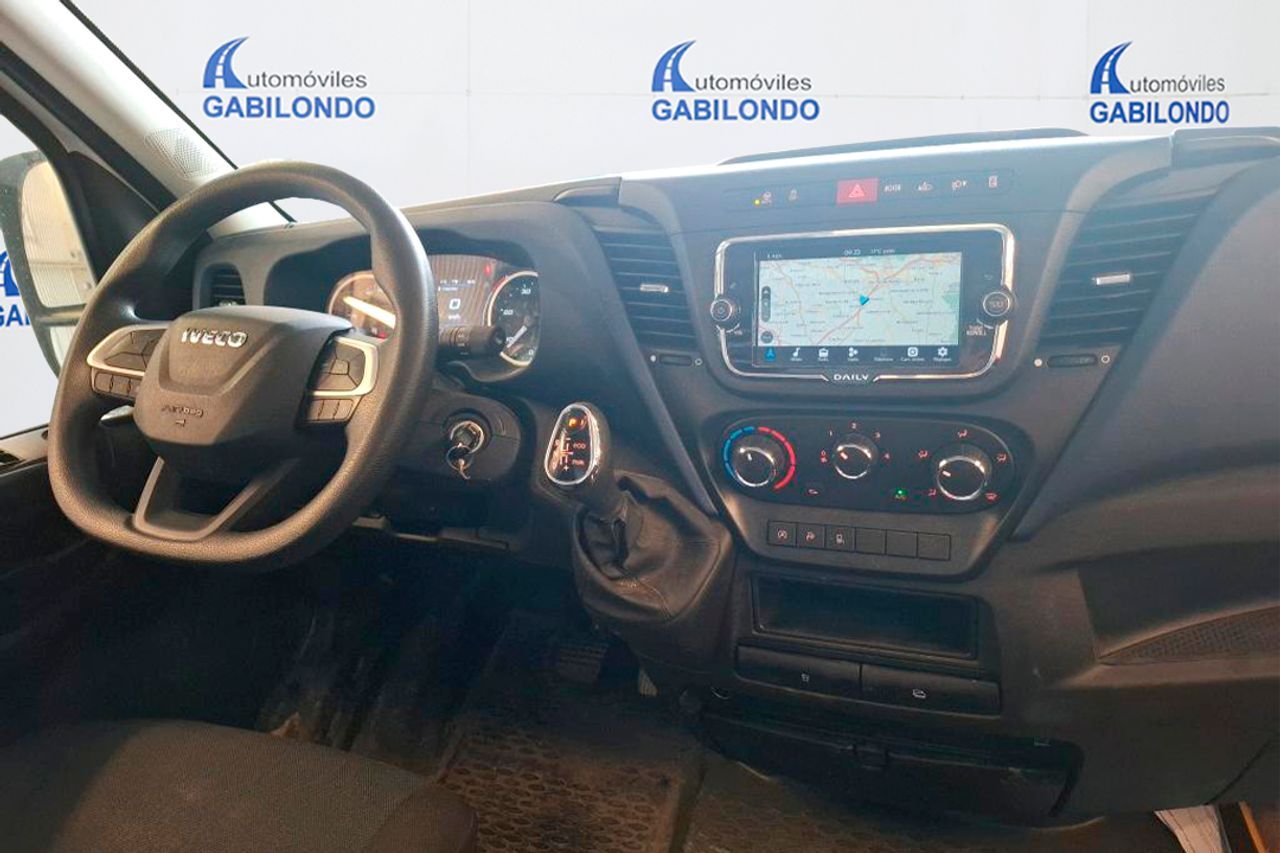 Foto del IVECO Daily Furgón 33S16 V 3520L H2 12.0 156