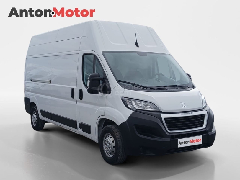 Foto del PEUGEOT Boxer Furgón 2.2BlueHDI 335 L3H3 S&S 140