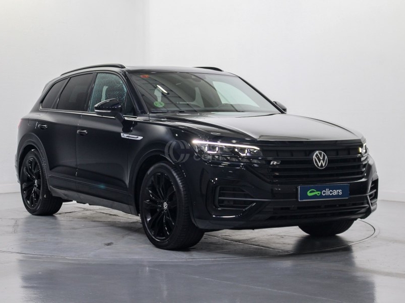 Foto del VOLKSWAGEN Touareg 3.0TDI V6 R-Line Tiptronic 4Motion 170kW