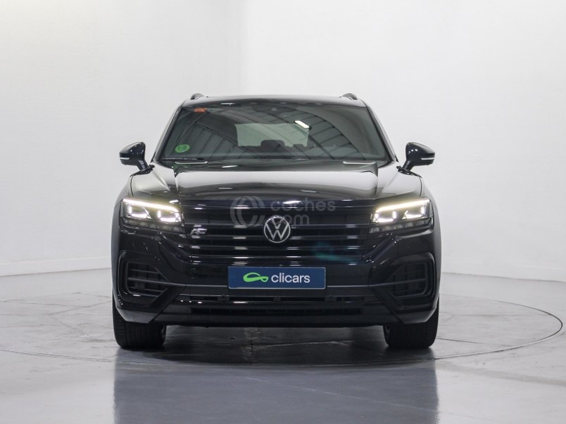 Foto del VOLKSWAGEN Touareg 3.0TDI V6 R-Line Tiptronic 4Motion 170kW