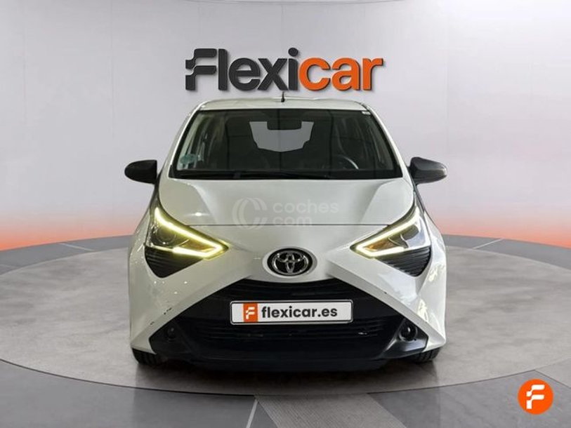 Foto del TOYOTA Aygo 70 x-play