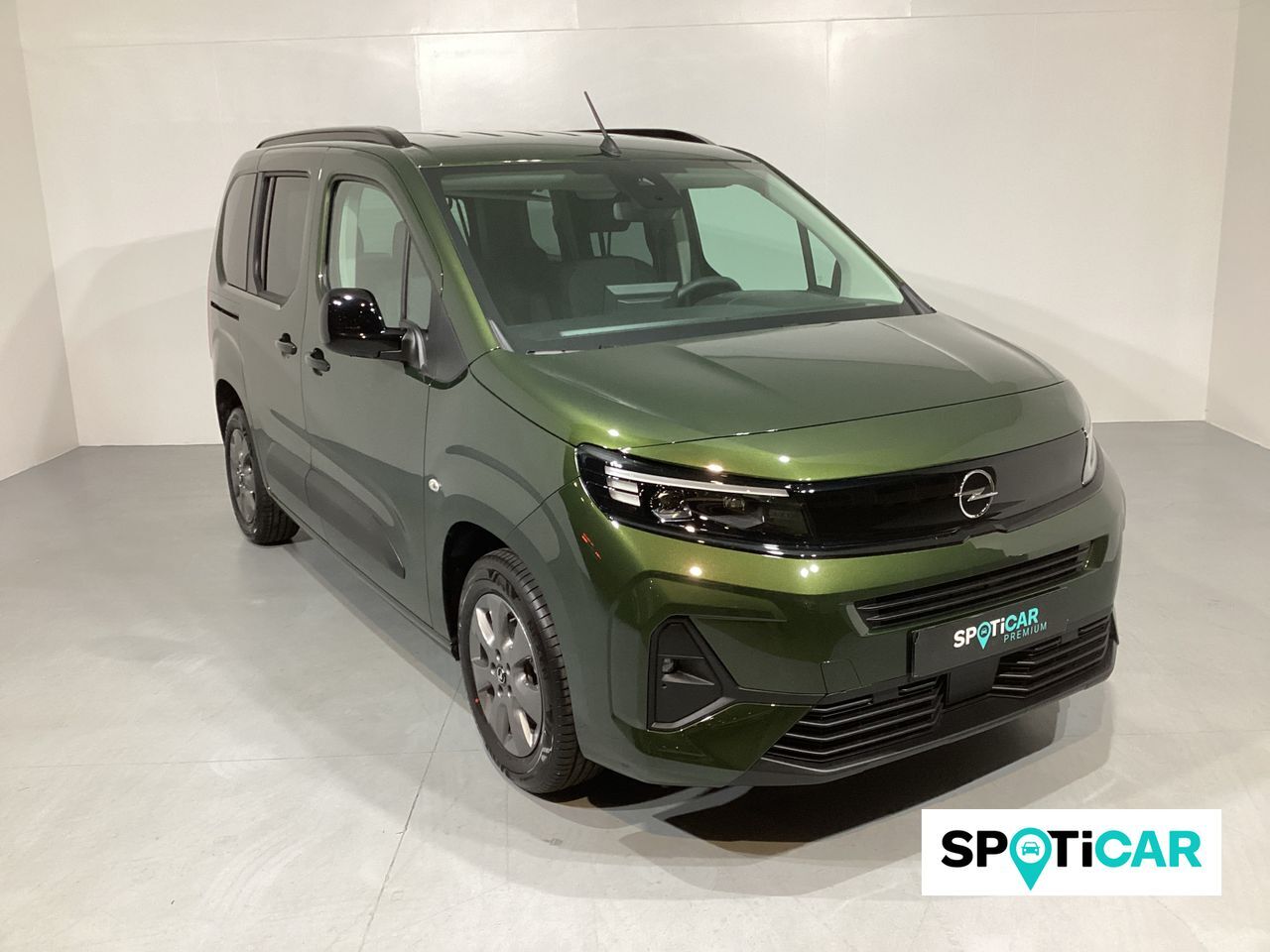 OPEL Combo (100 Cv 1.5 Td S/S MT6 €6.4) en Barcelona