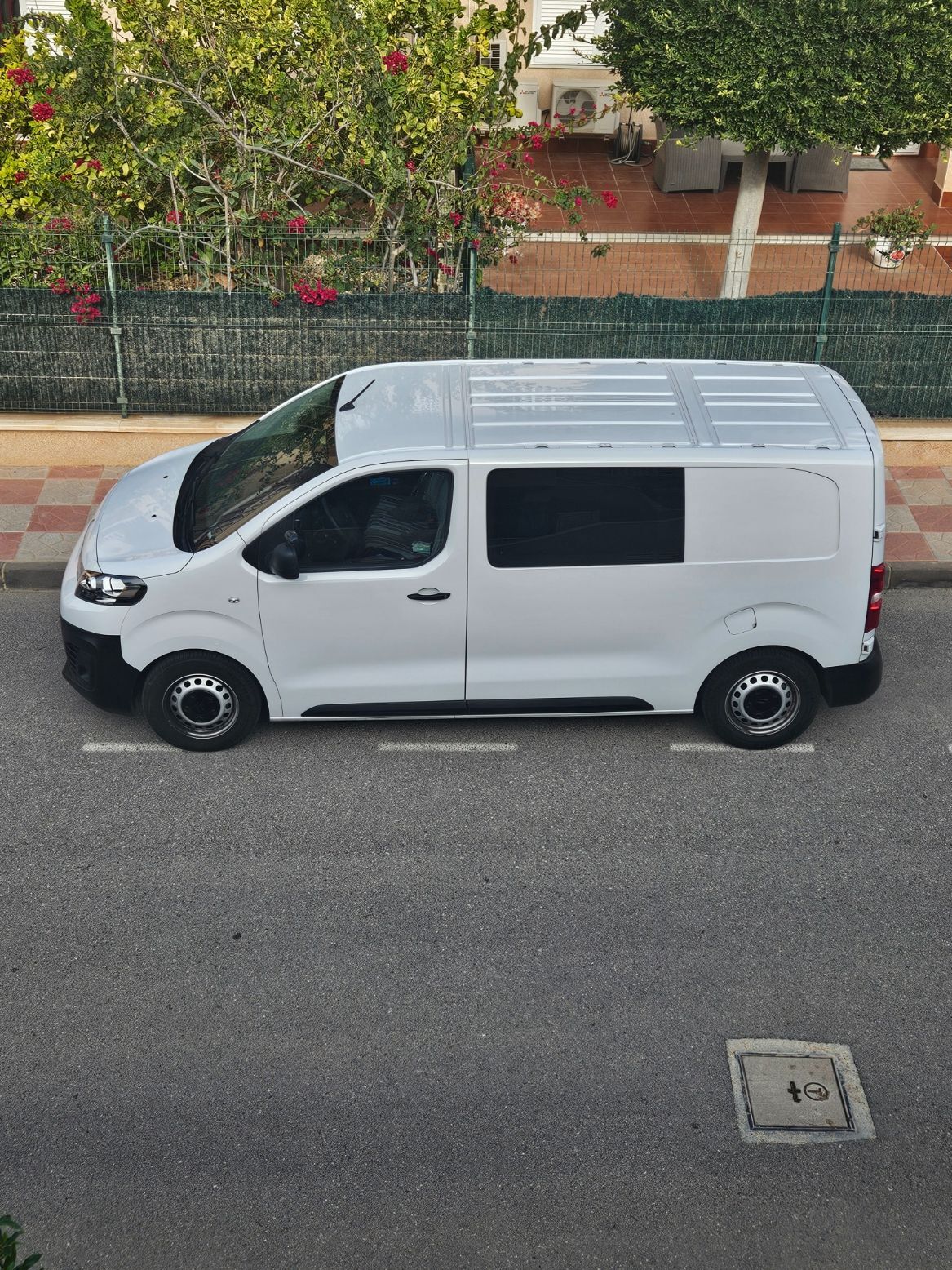 Foto del CITROEN Jumpy DCb. Abatible 2.0 BlueHDI Talla M 145