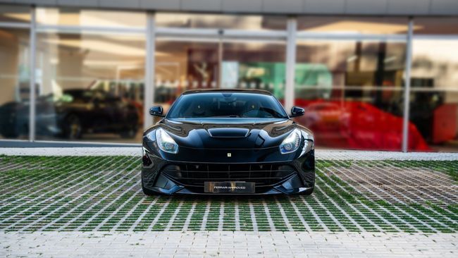 Foto del FERRARI F12 Berlinetta F12berlinetta