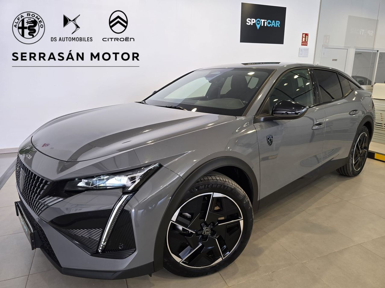 PEUGEOT 408 (408 GT PHEV 180 e-EAT8) en Badajoz