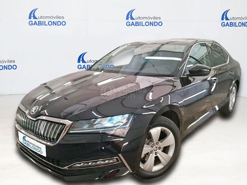 Foto del SKODA Superb Combi 1.4 TSI iV P-HEV L&K DSG