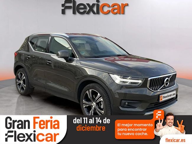 VOLVO XC40 (2.0 T4 Auto) en Badajoz