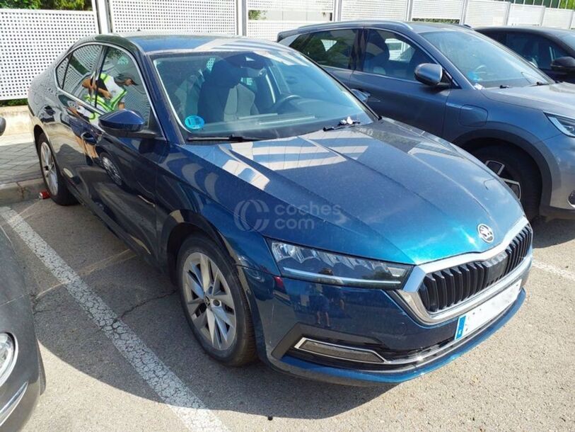 Foto del SKODA Octavia Combi 1.5 TSI MHEV Selection DSG 110kW