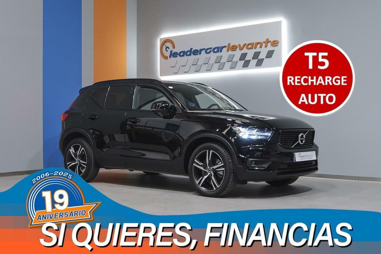 VOLVO XC40 (R DESIGN RECHARGE 262CV) en Valencia