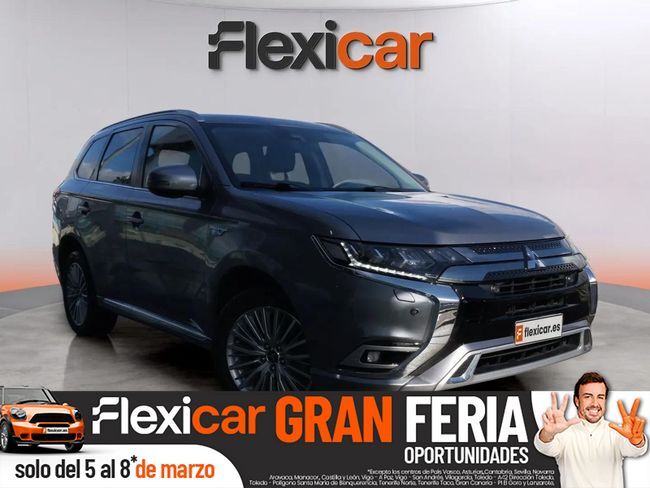 Foto del MITSUBISHI Outlander PHEV Kaiteki 4WD