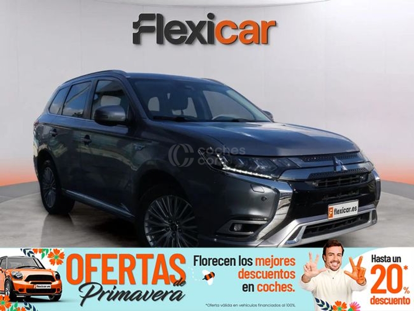 Foto del MITSUBISHI Outlander PHEV Kaiteki 4WD