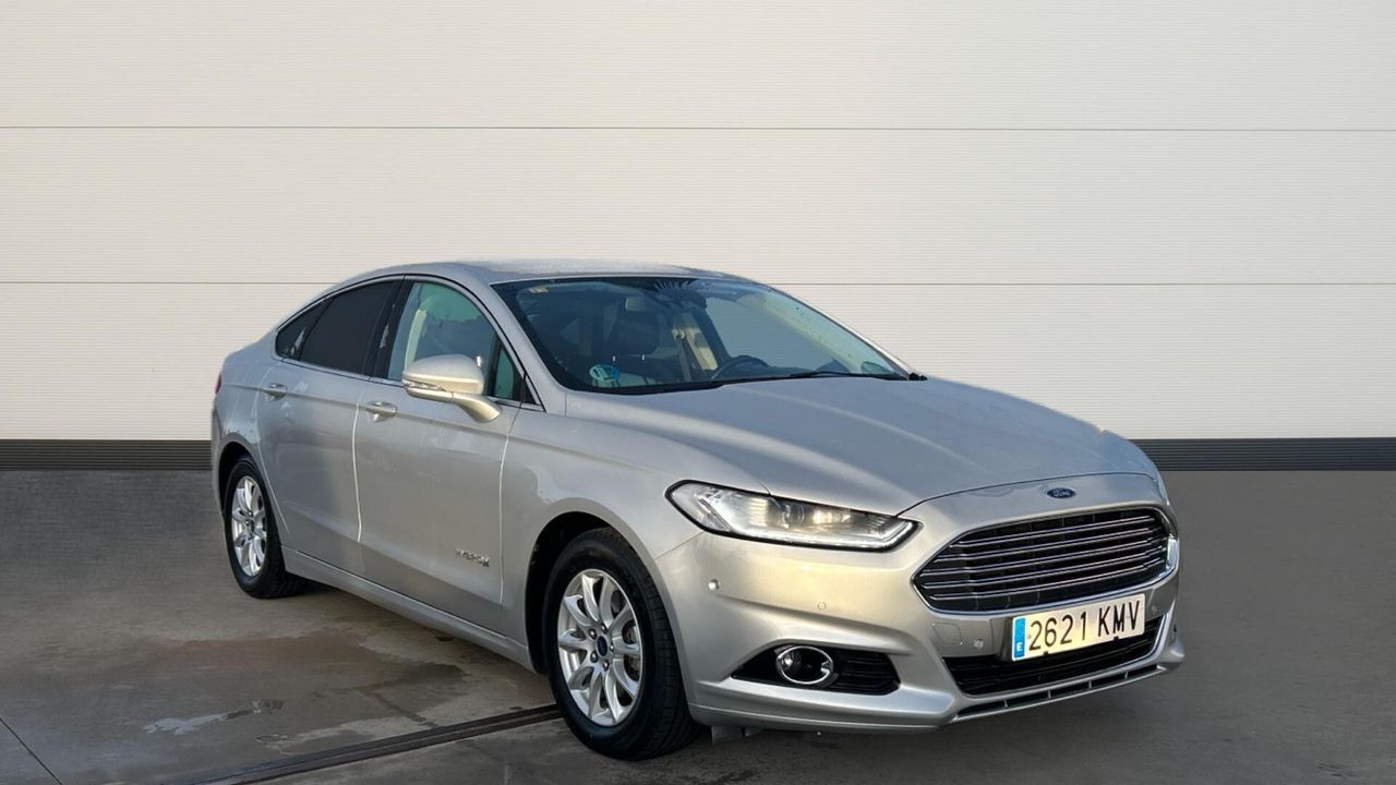 FORD Mondeo (2.0 HYBRID 137KW TITANIUM HEV AUTO 187 4P) en Madrid