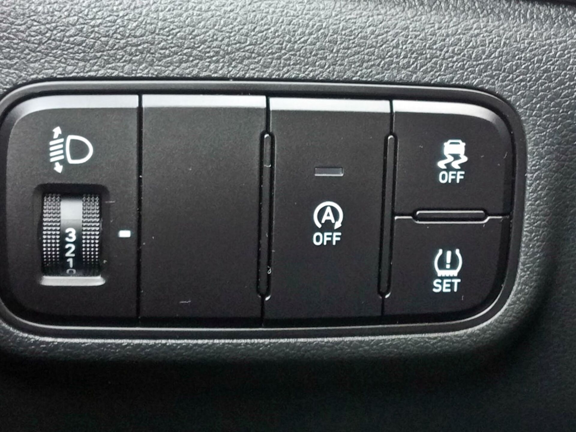 Imagen 2 de HYUNDAI i20