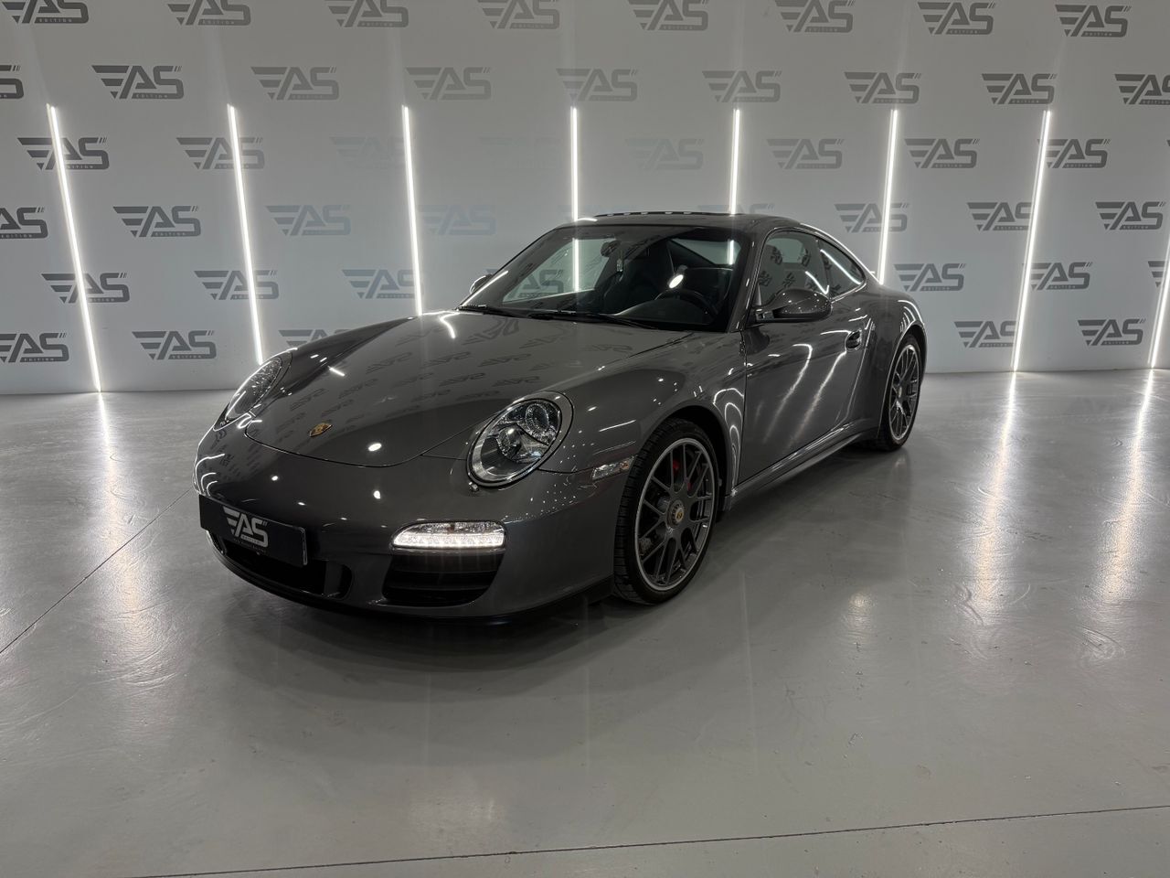 PORSCHE 911 (Carrera 4 GTS Coupé) en Girona