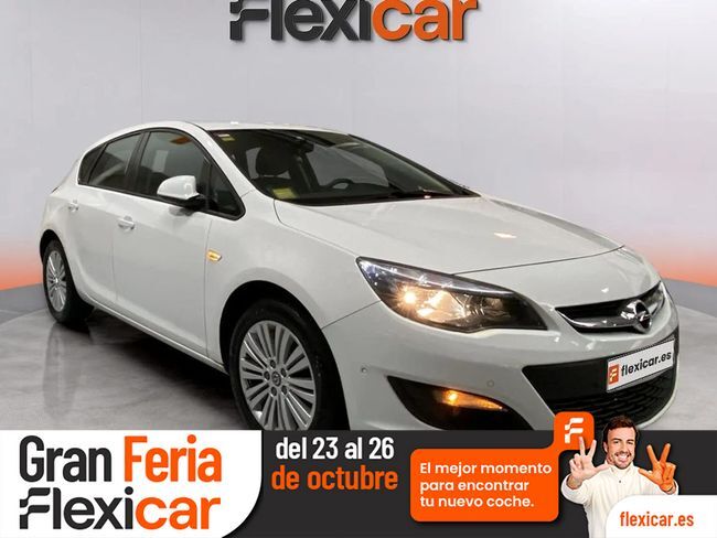 OPEL Astra (1.6 CDTi 110 CV Dynamic ST) en Navarra