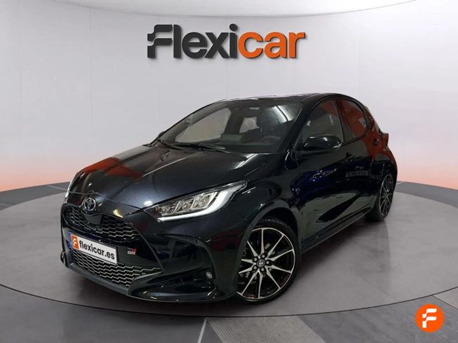 Imagen 2 de TOYOTA Yaris