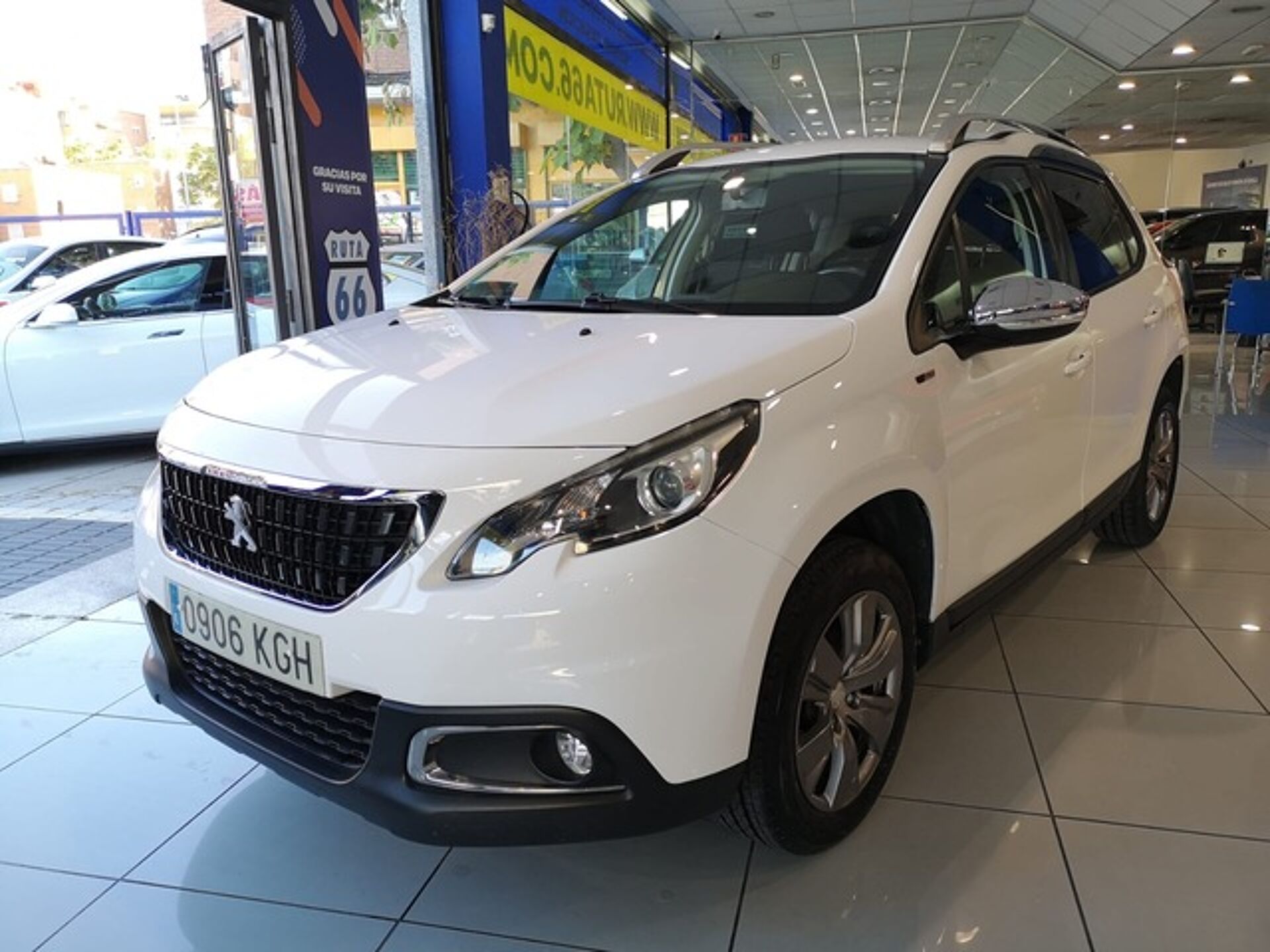 Imagen 2 de PEUGEOT 2008