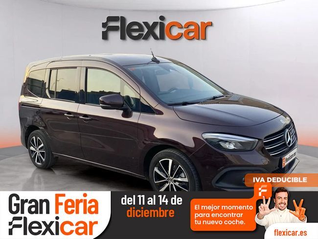 MERCEDES Clase T (180 d) en Girona