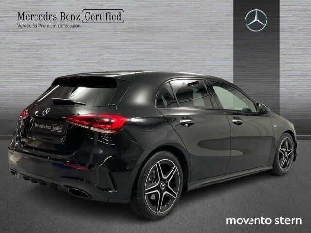 Foto del MERCEDES Clase A A 180d 7G-DCT
