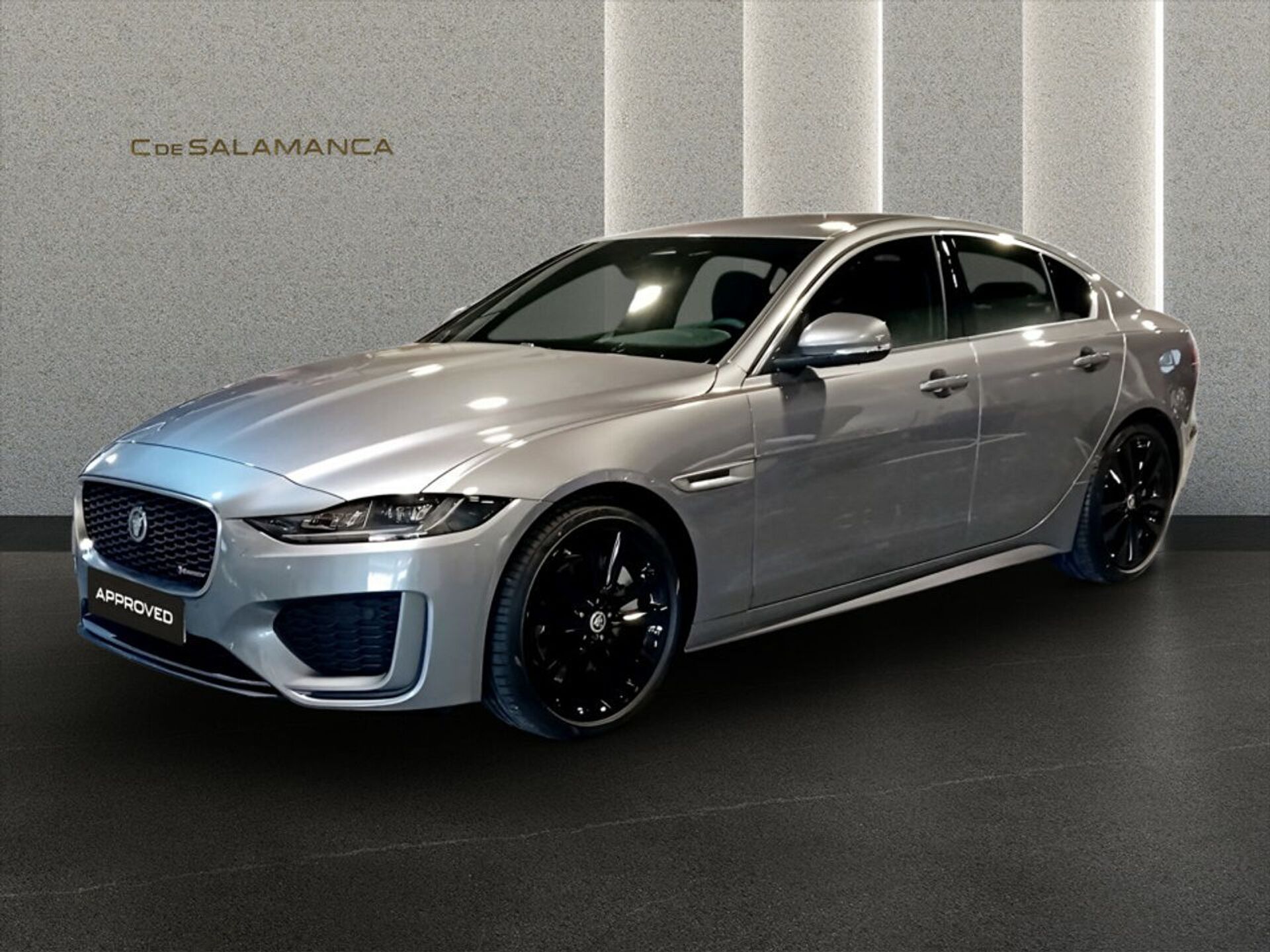 Imagen 1 de JAGUAR XE