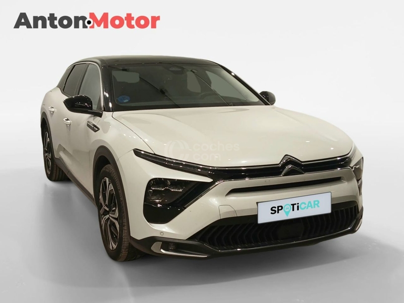 Foto del CITROEN C5 X Hybrid Shine EAT8 225