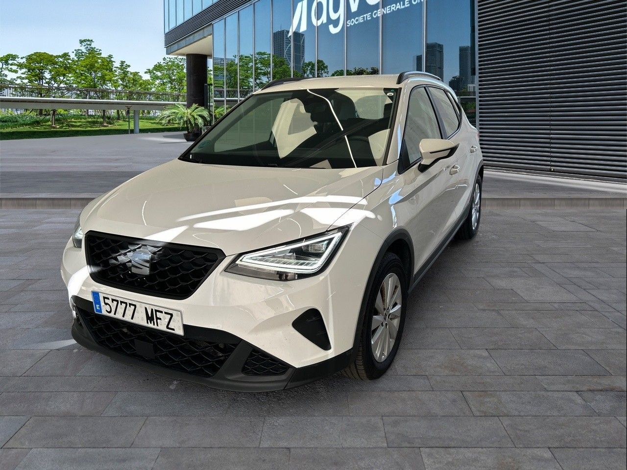 SEAT Arona (1.0 TSI Style XL Edition 81 kW (110 CV)) en Madrid
