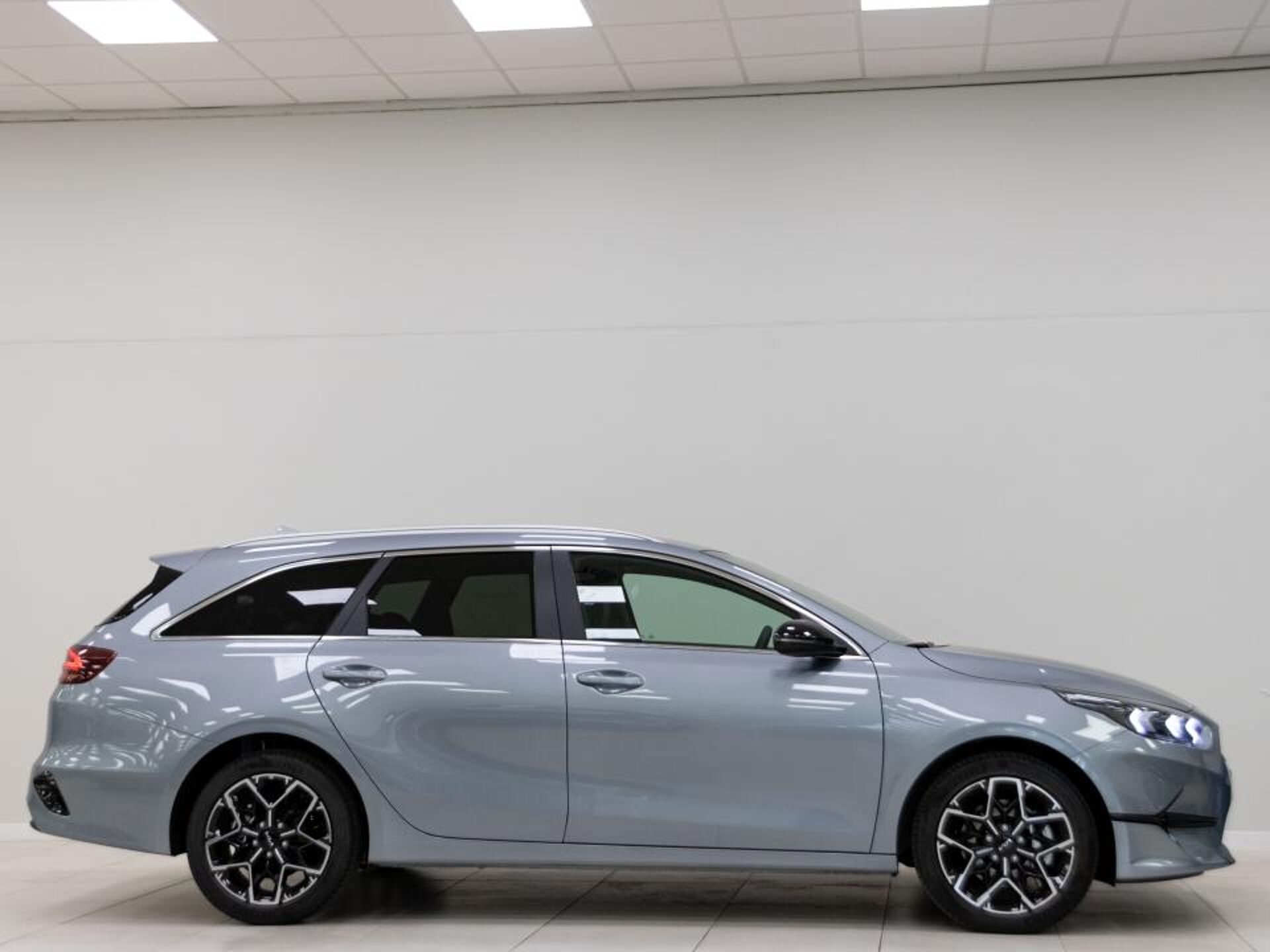 Imagen 2 de KIA Ceed